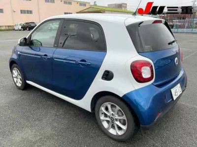 SMART FOURFOUR