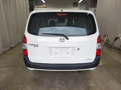 MAZDA FAMILIA