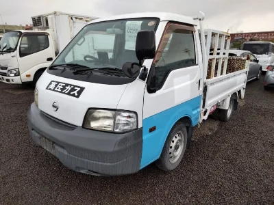 NISSAN VANETTE TRUCK