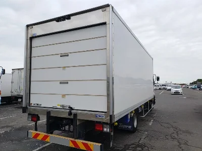 ISUZU FORWARD