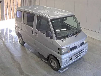 NISSAN CLIPPER VAN