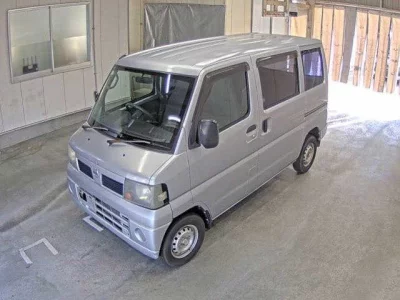 NISSAN CLIPPER VAN