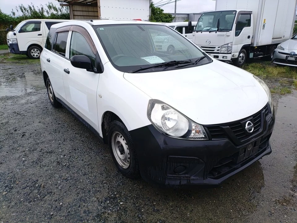 Nissan AD 2WD, миниатюра 5