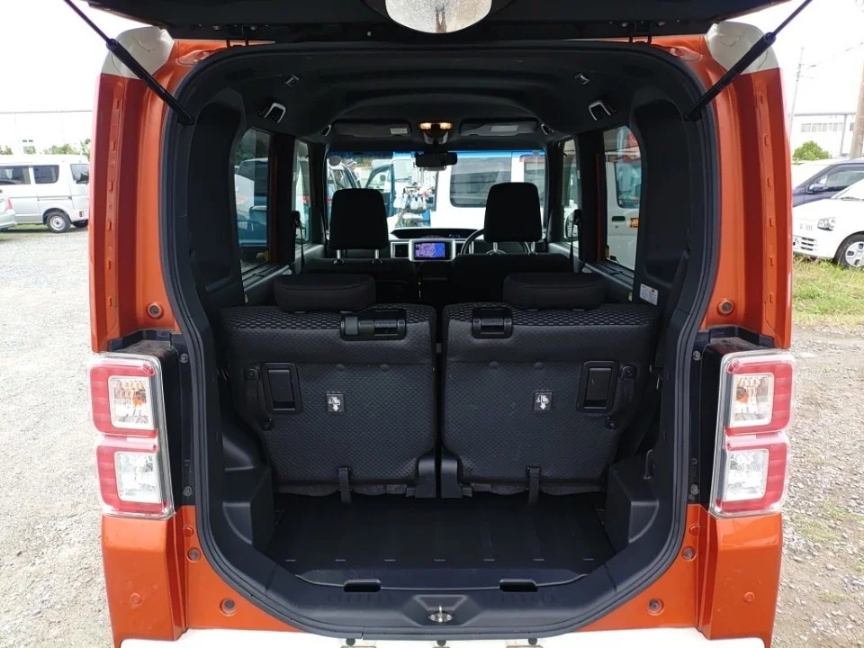 Toyota Pixis Mega 2WD, миниатюра 7