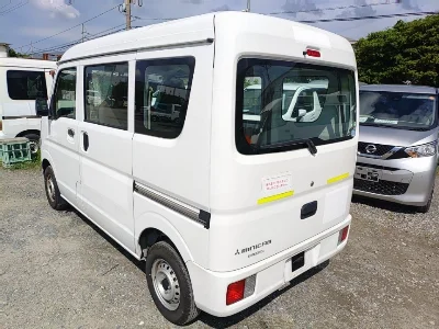 MITSUBISHI MINICAB
