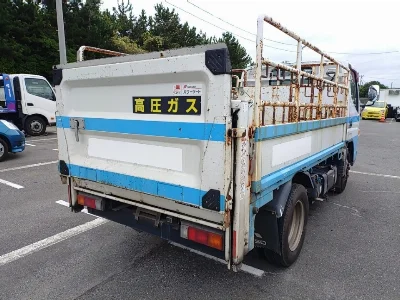 MITSUBISHI CANTER