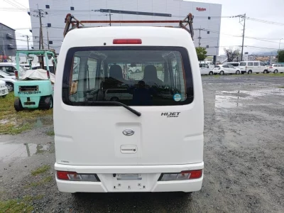 DAIHATSU HIJET VAN