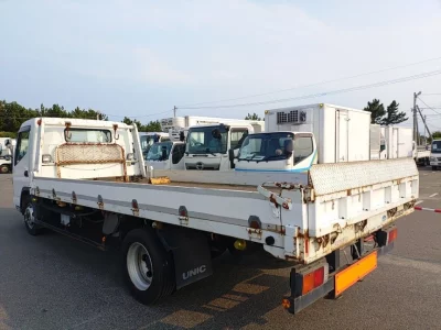 MITSUBISHI CANTER