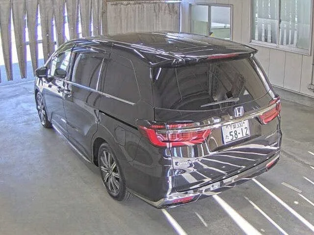 Honda Odyssey e:HEV Absolute, миниатюра 2