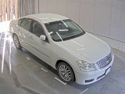 NISSAN FUGA