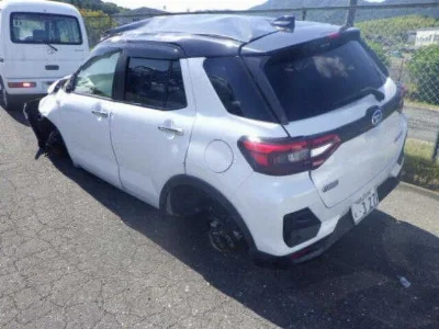 DAIHATSU ROCKY