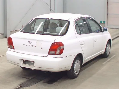 TOYOTA PLATZ