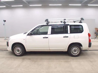 TOYOTA SUCCEED