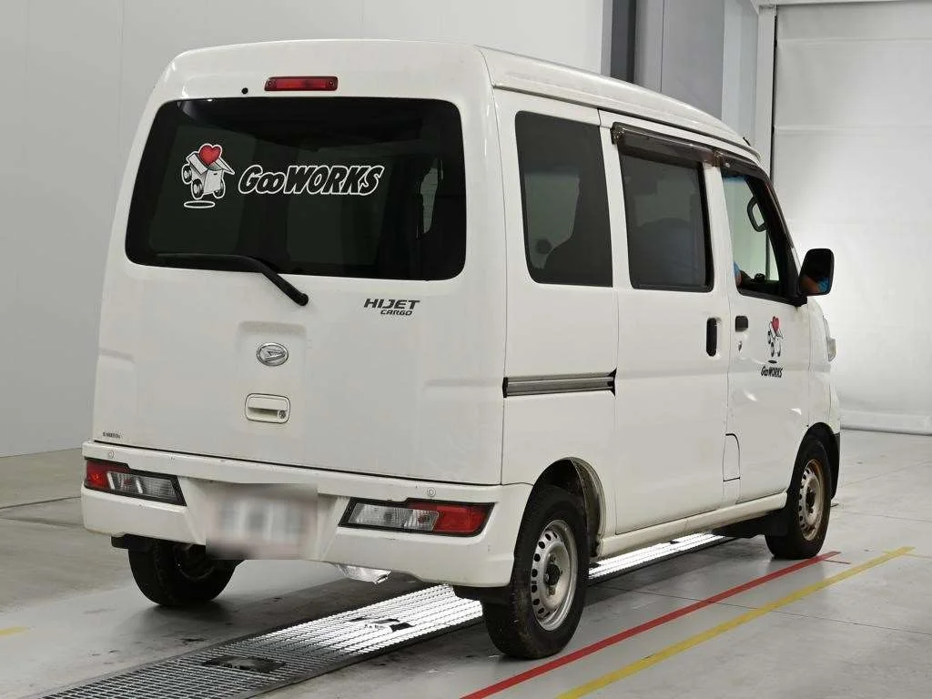Daihatsu Hijet Cargo DX SA3, миниатюра 2