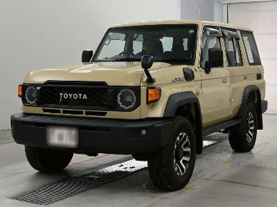 TOYOTA LAND CRUISER