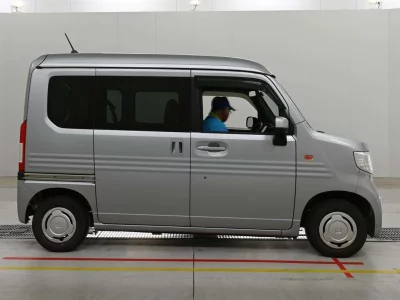HONDA N VAN