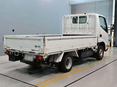 TOYOTA DYNA