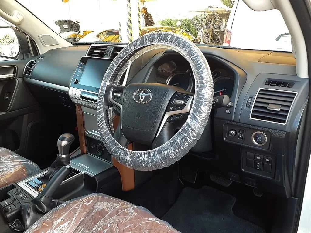 Toyota Land Cruiser Prado TX L PACK 70TH ANNIVER 4WD, миниатюра 9
