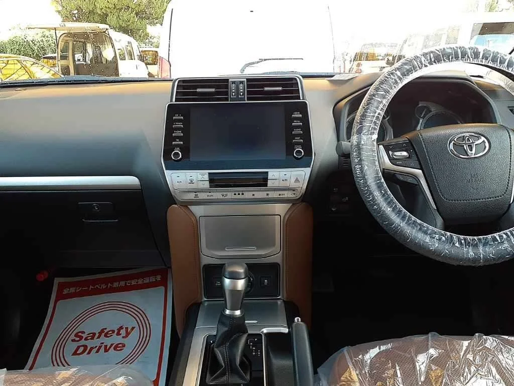 Toyota Land Cruiser Prado TX L PACK 70TH ANNIVER 4WD, миниатюра 11