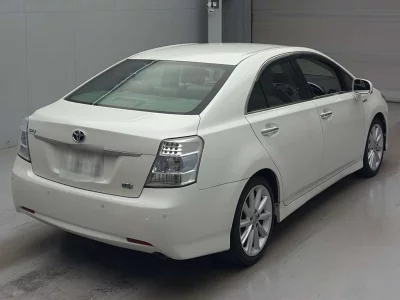 TOYOTA SAI