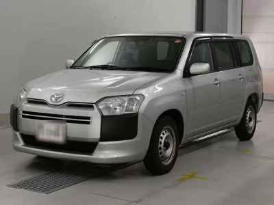 TOYOTA SUCCEED