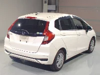 Цена авто Honda Fit с аукционов Японии, номер кузова GK3, пробег 74 000, оценка 8