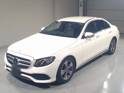 MERCEDES BENZ E CLASS