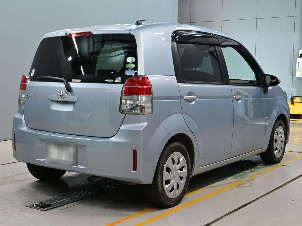 Toyota Spade F, миниатюра 2