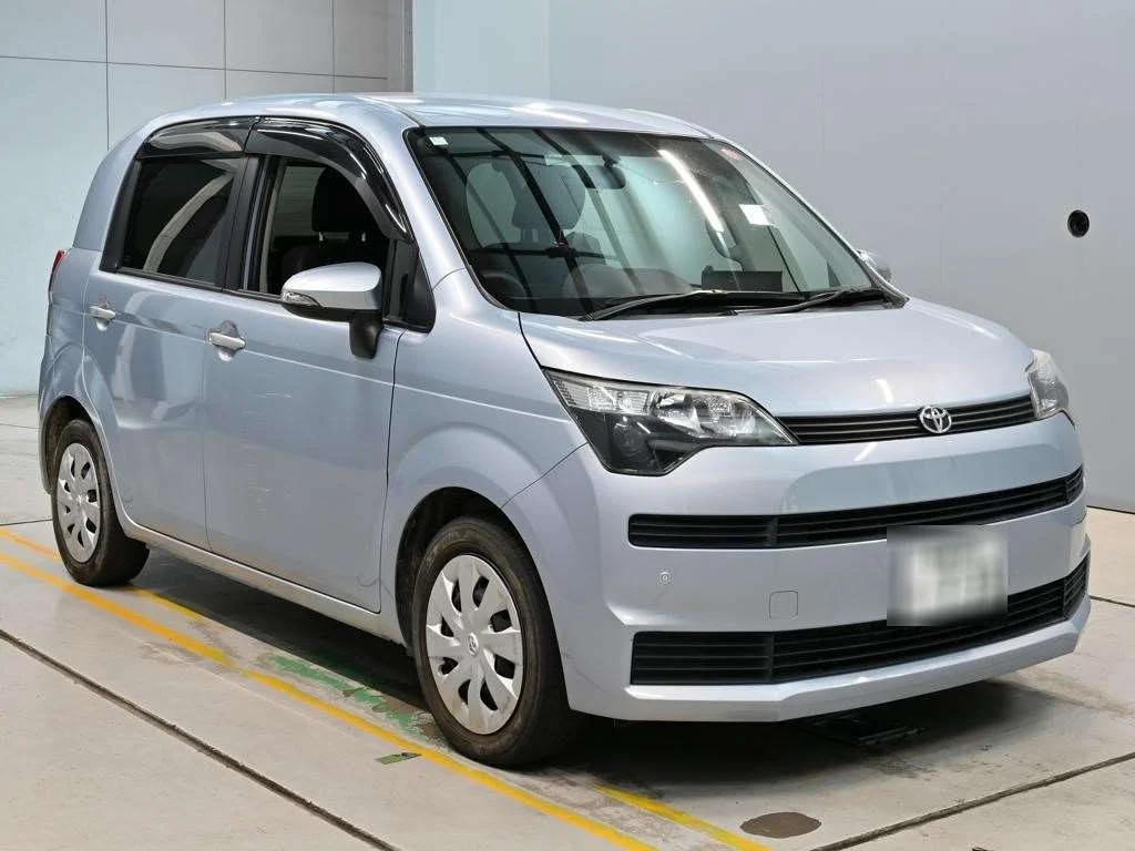 Toyota Spade F, миниатюра 5