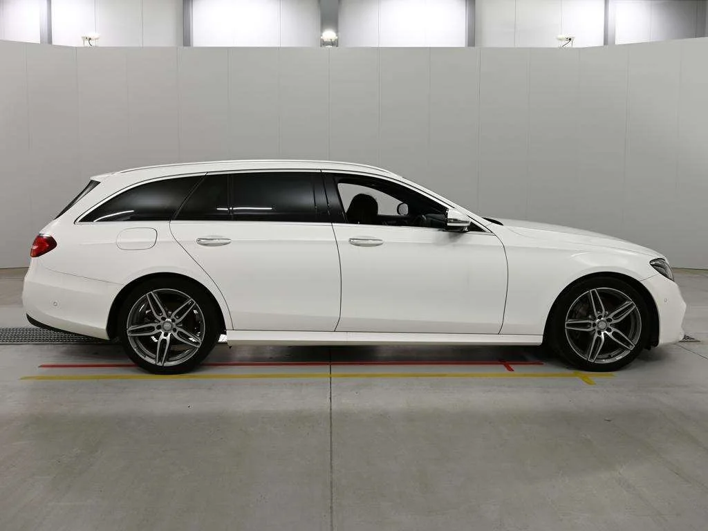 Mercedes-Benz E-Class E200 STEREO SHONW AVANT G SPOILER TSU, миниатюра 3