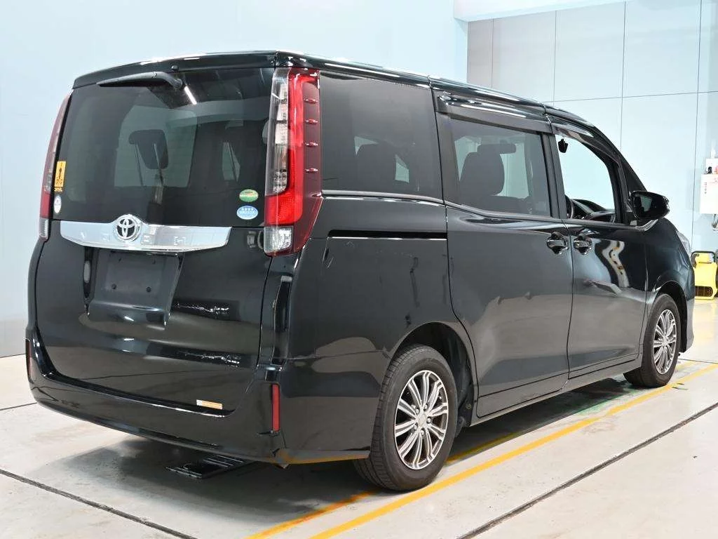 Toyota Noah XTI LIGHT PLUS, миниатюра 2