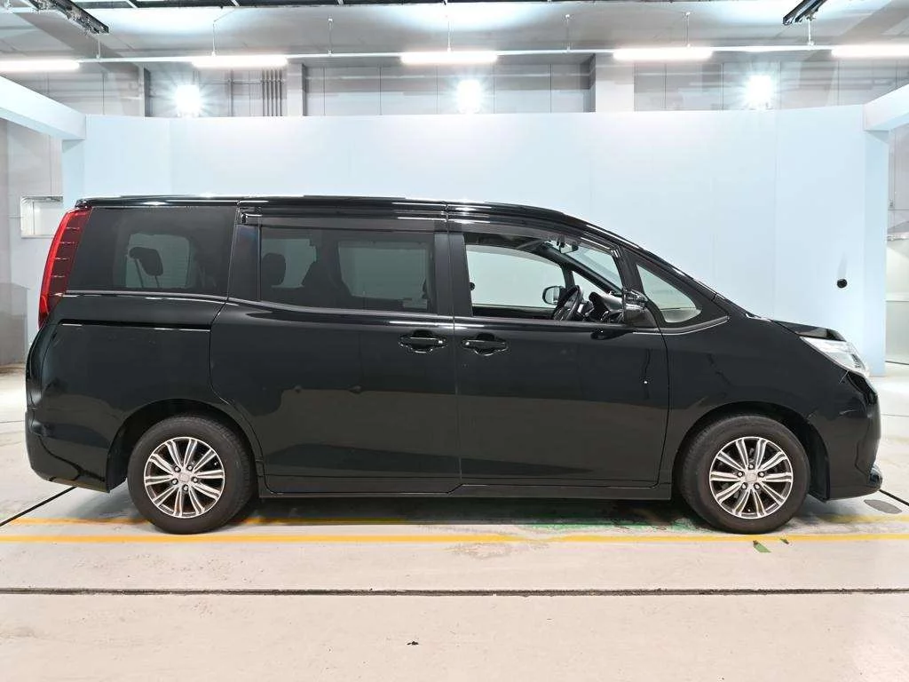 Toyota Noah XTI LIGHT PLUS, миниатюра 3
