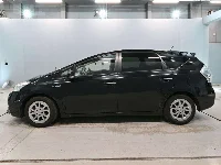 Цена авто Toyota Prius Alpha с аукционов Японии, номер кузова ZVW41W, пробег 138 000, оценка 2