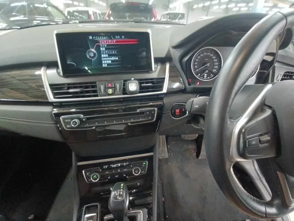 BMW 2 Series, миниатюра 9