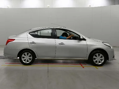 NISSAN TIIDA LATIO
