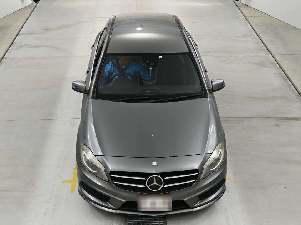 Mercedes-Benz A-Class A180 SPORT, миниатюра 7