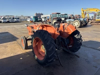 KUBOTA KUBOTA