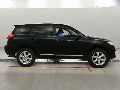 TOYOTA VANGUARD