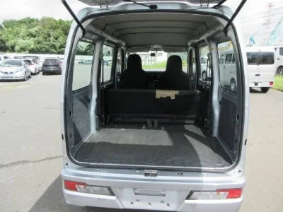 DAIHATSU HIJET VAN