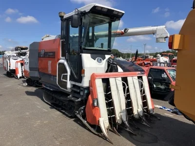 KUBOTA KUBOTA