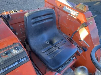 KUBOTA KUBOTA