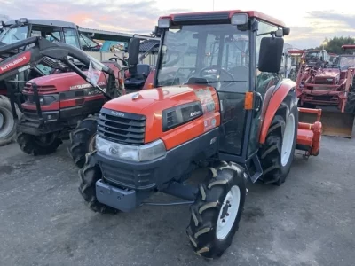 KUBOTA KUBOTA
