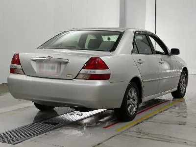 TOYOTA MARK II