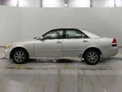 TOYOTA MARK II