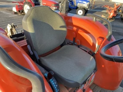 KUBOTA KUBOTA