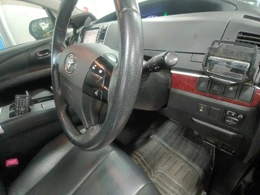 Toyota Estima AERAS LEATHER PACKAGE 4WD, миниатюра 9