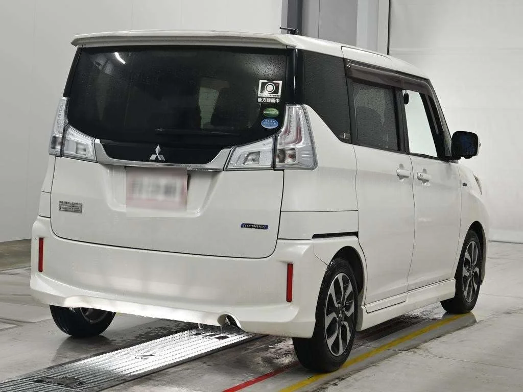 Mitsubishi Delica CUSTOM HYBRID SV NAVIGATION PACK, миниатюра 2