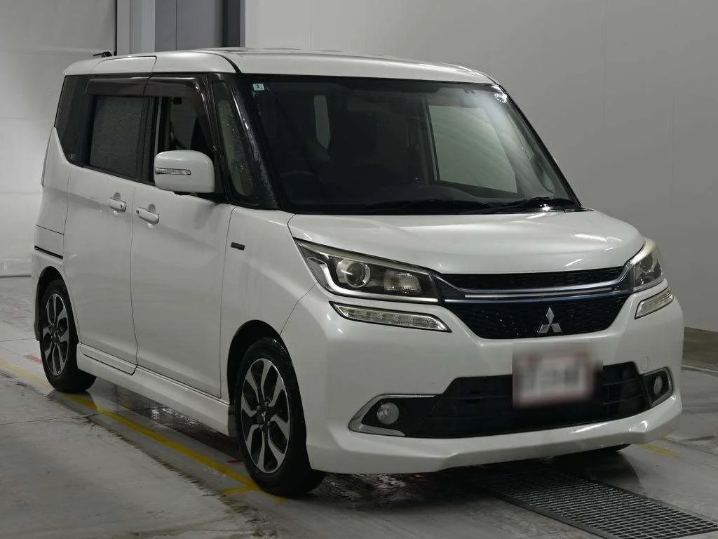 Mitsubishi Delica CUSTOM HYBRID SV NAVIGATION PACK, миниатюра 5