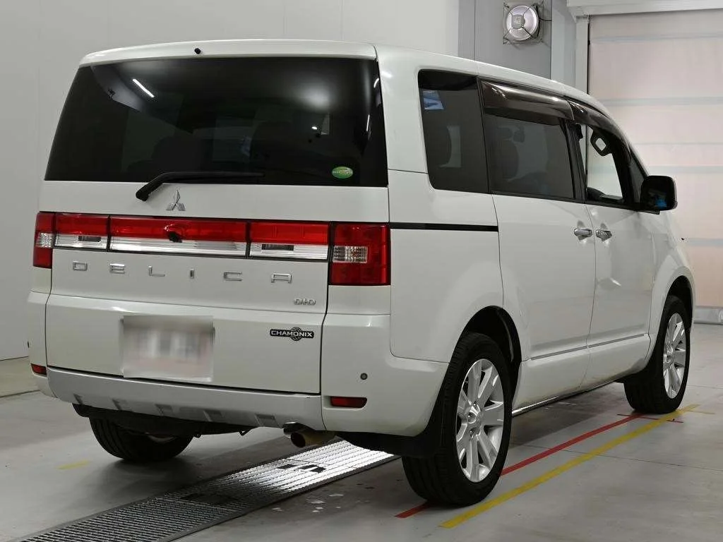 Mitsubishi Delica CHAMONIX 4WD, миниатюра 2