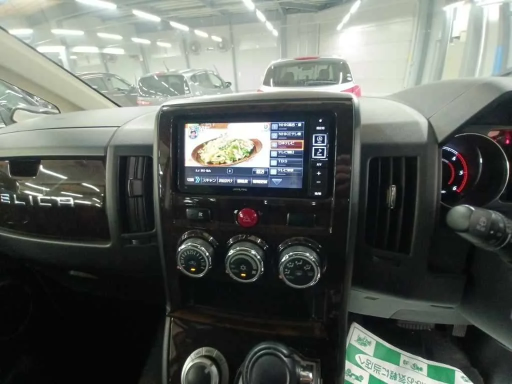 Mitsubishi Delica CHAMONIX 4WD, миниатюра 11